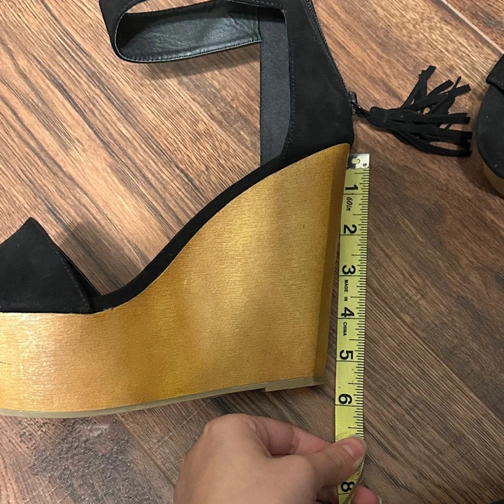 Wet Seal 8.5 Black Suede Women's Wedge Sandals - Picture 4 of 7